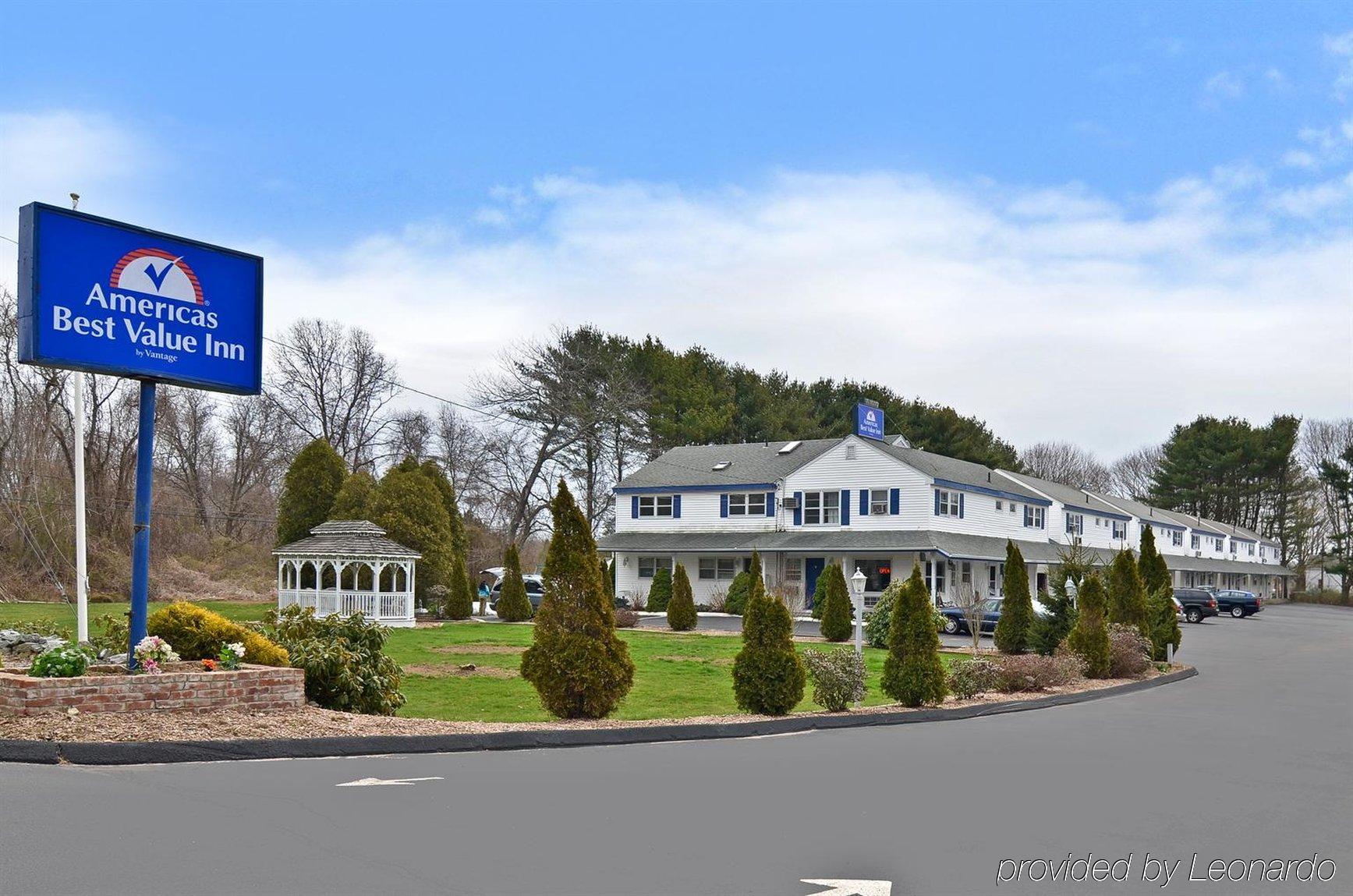 Americas Best Value Inn Stonington Mystic Exterior photo